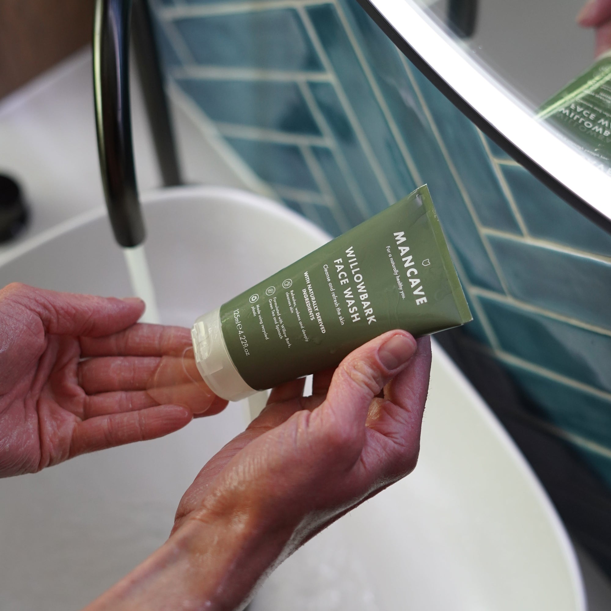 Complete Routine Wash Bag